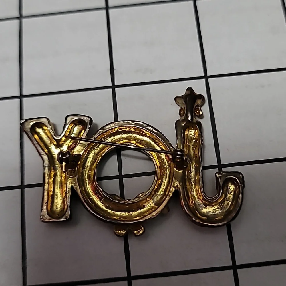 JOY‎ Pin